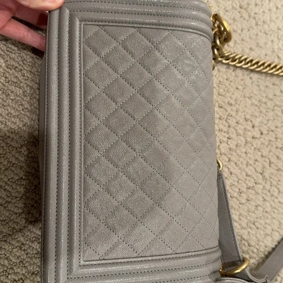 Chanel le boy - Picture 12 of 13